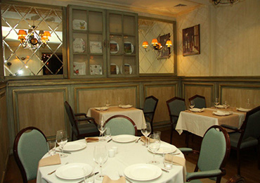 Edgar Yeganyan - Chef at Charles_rest