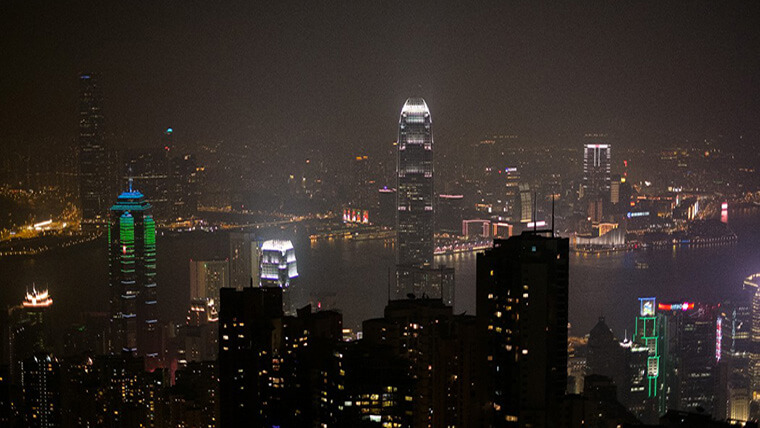 Victoria Peak – a tourist attraction-0