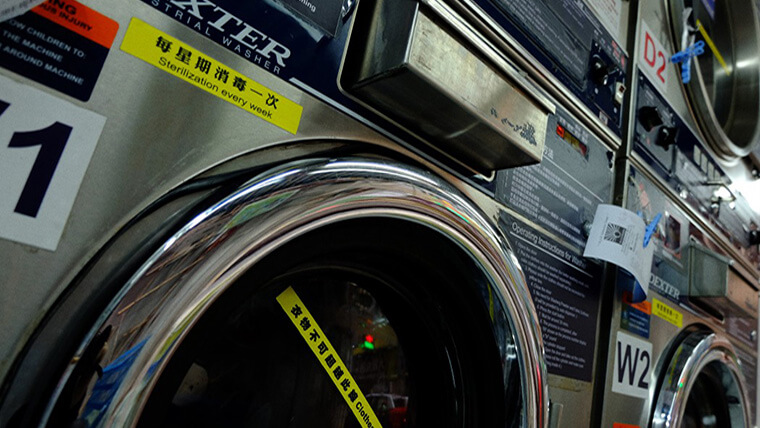 Where do the washing in Hong Kong-0